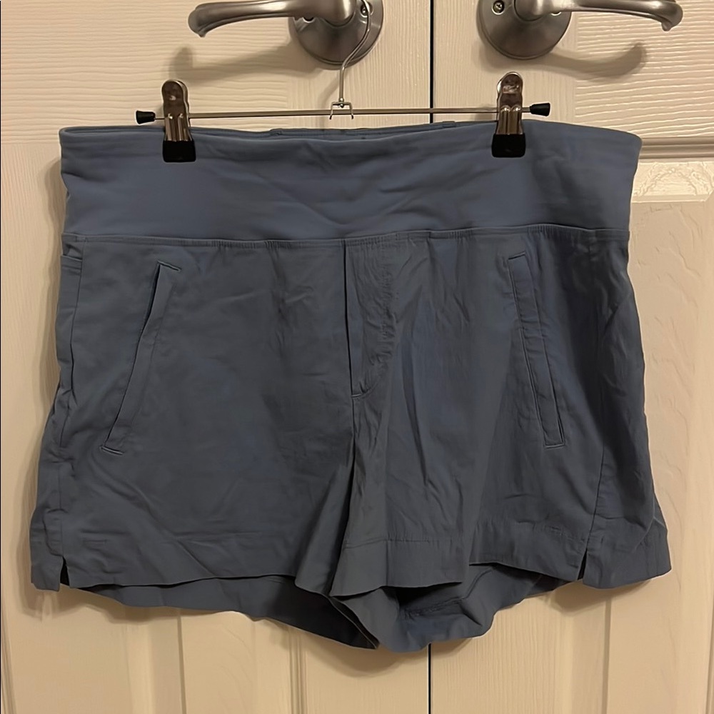Athleta High Waist Blue Shorts with Relaxed Fit